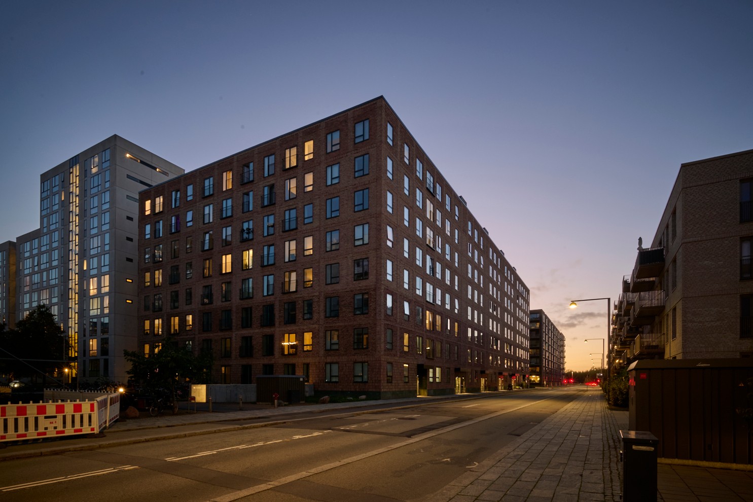 C.F. Møllers Garden, street evening, Photographer Henrik Jauert C.F. Møllers Garden, street evening, Photographer Henrik Jauert