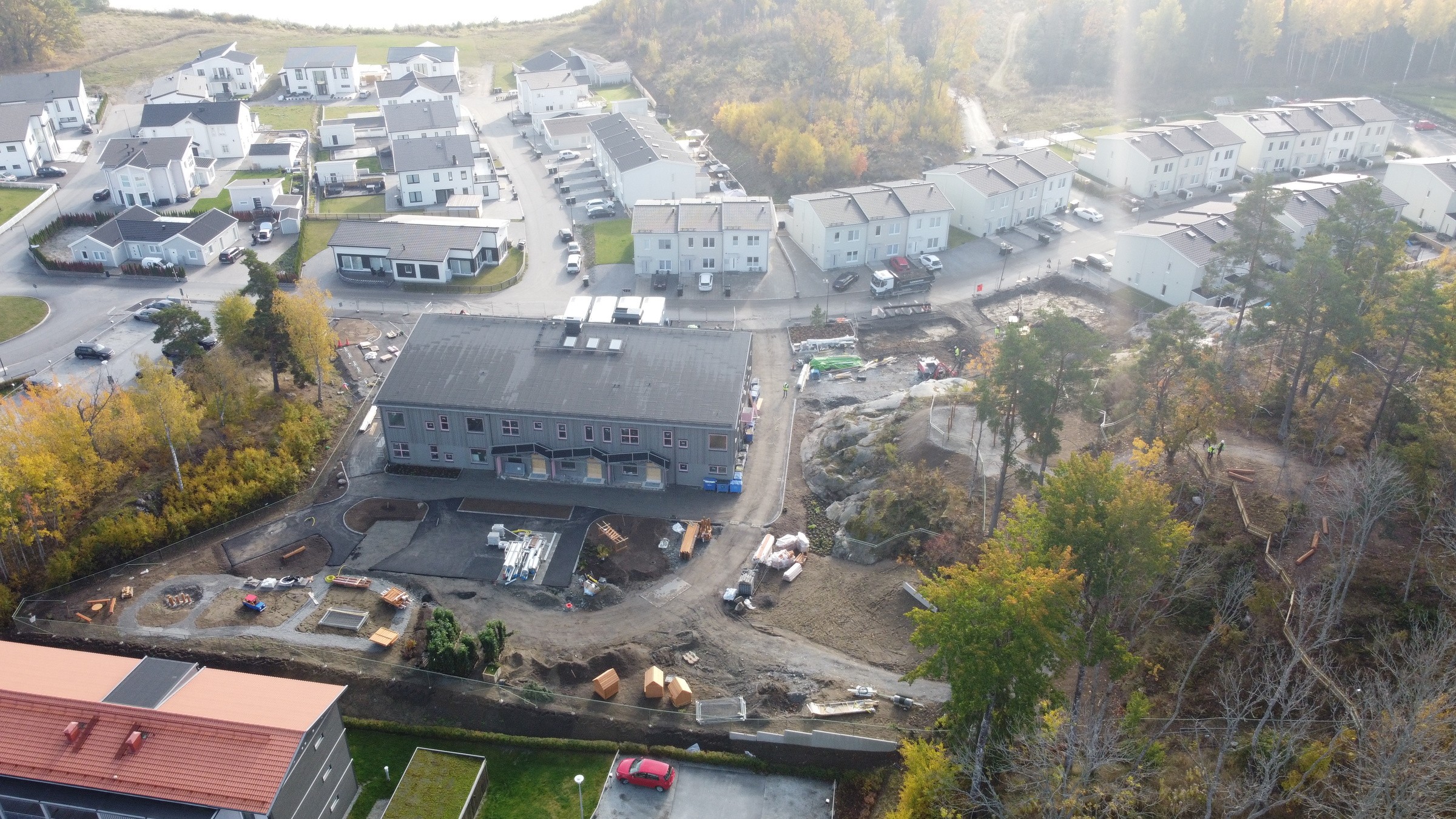 View of the preschool and the residential area.