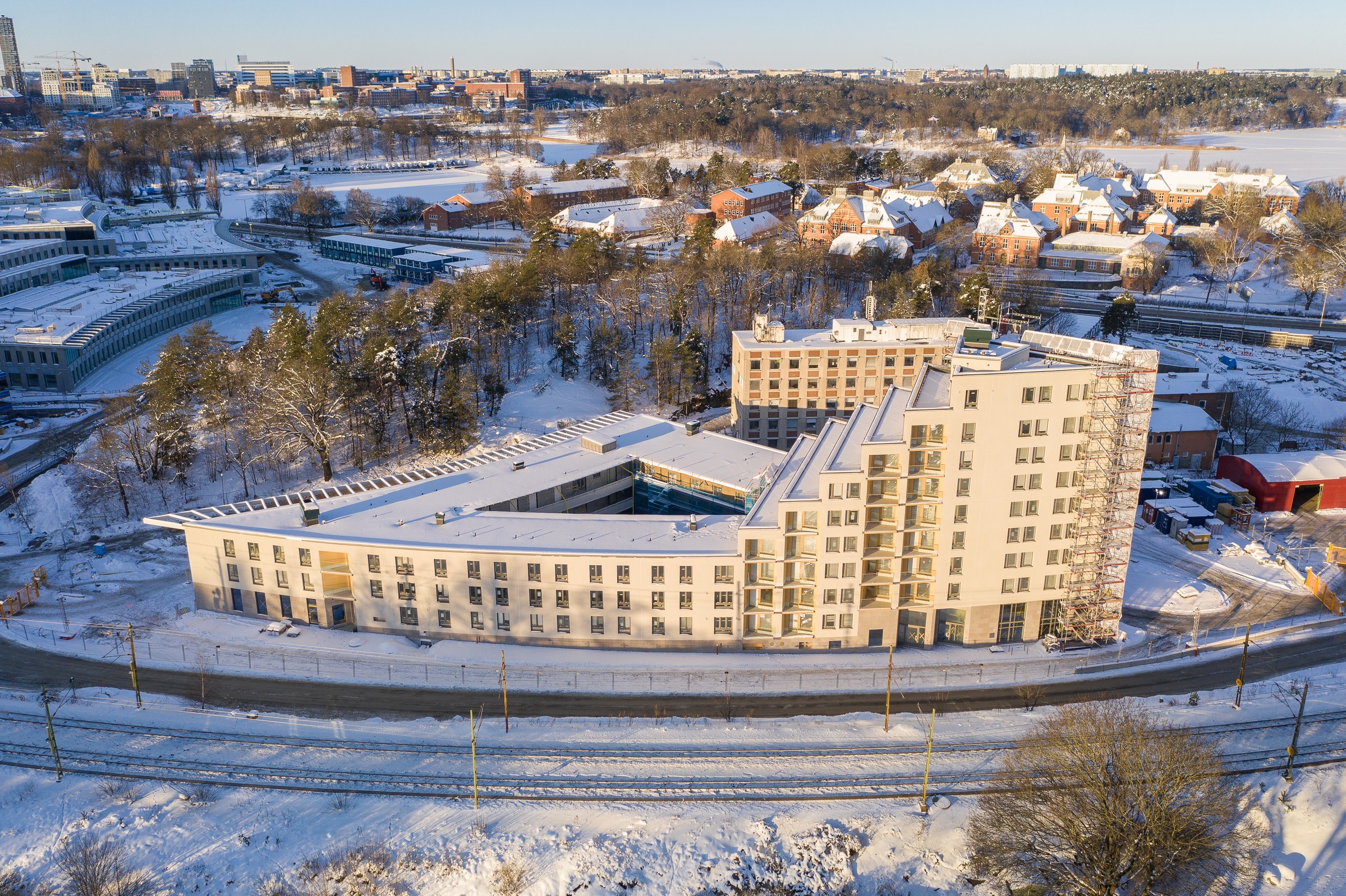 View of the building with different levels.