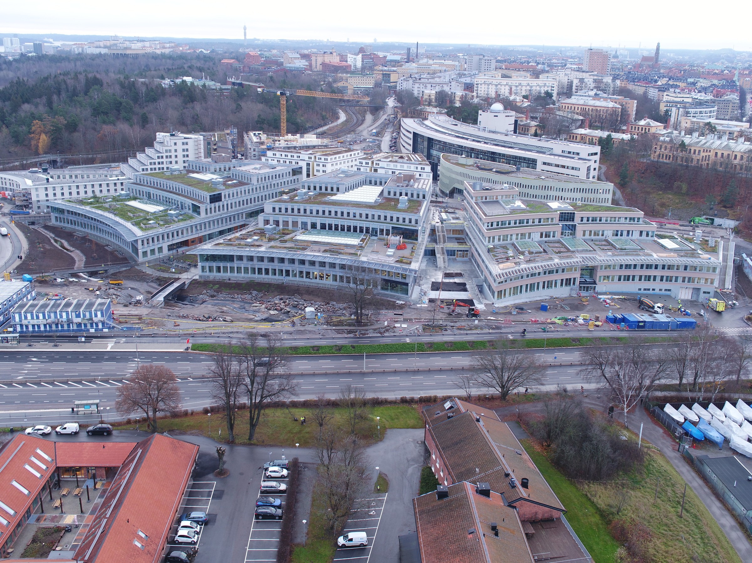 There are education premises, offices and laboratories for students, teachers and researchers. Overview of Campus Albano.