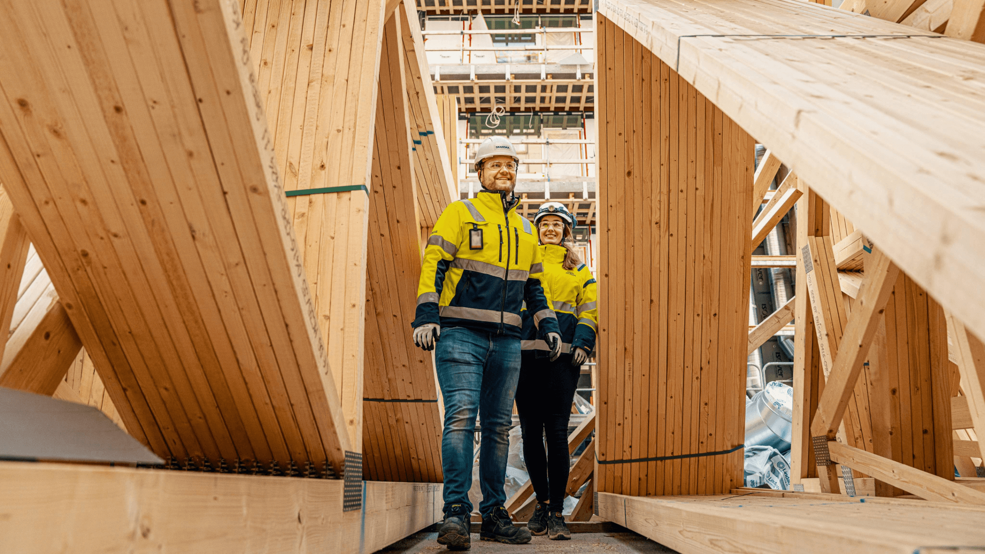 Skanska Oppiva Kolmivuotisen Oppiva-harjoitteluohjelman tavoitteena on sekä tutustuttaa opiskelijat alan työtehtäviin että perehdyttää Skanskan kulttuuriin.