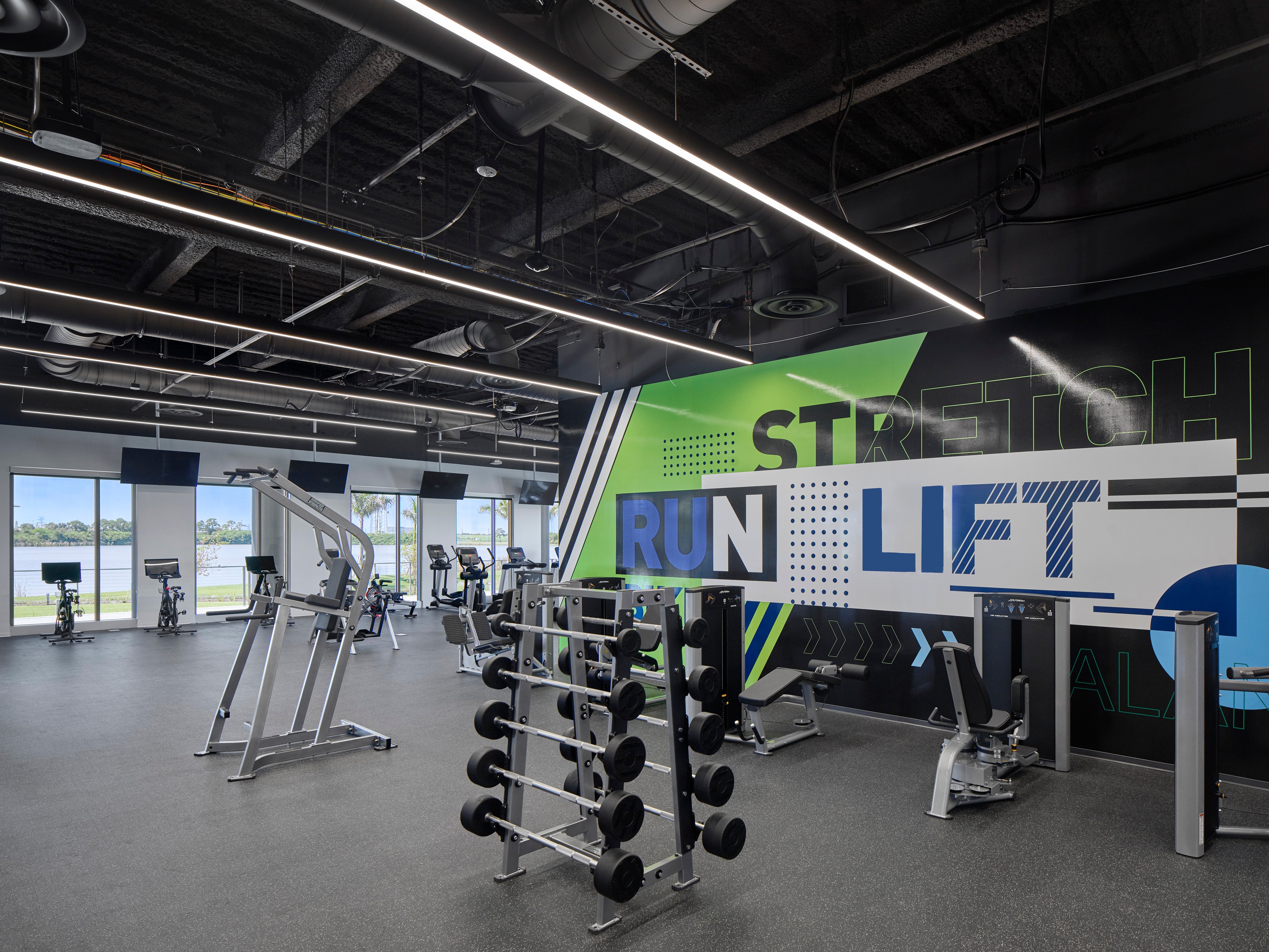 Take a look inside the Jabil New Roosevelt Office Building in St ...