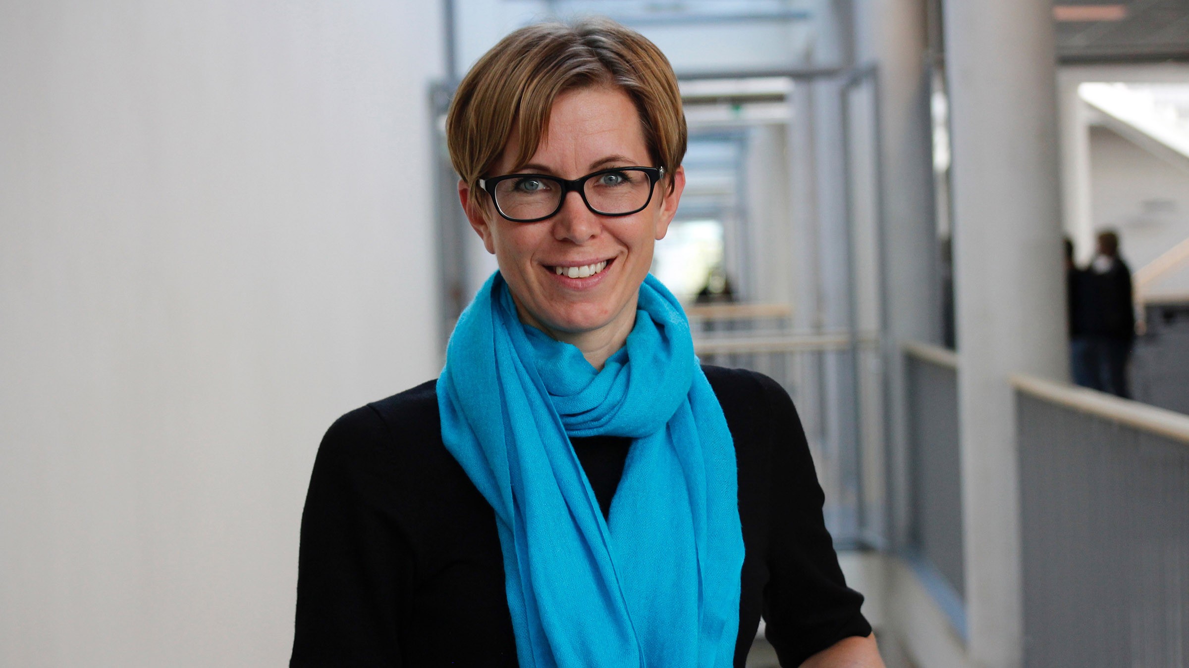 Anna Uhlin Anna Uhlin pratar om fenomenet digitala möten