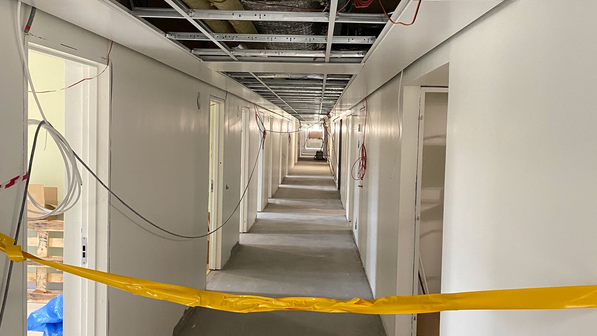 Våningsplanen renoverades från grunden. Våningsplanen renoverades från grunden.