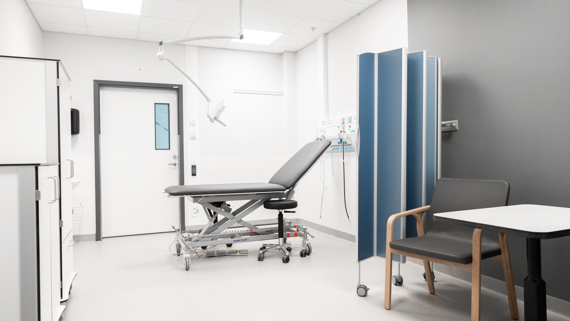 Det är först på mottagningsrummet som patient och personal möts.