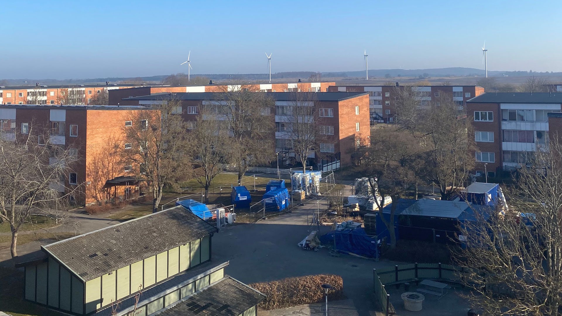 Hyresgästerna bodde kvar i lägenheterna under renoveringen.