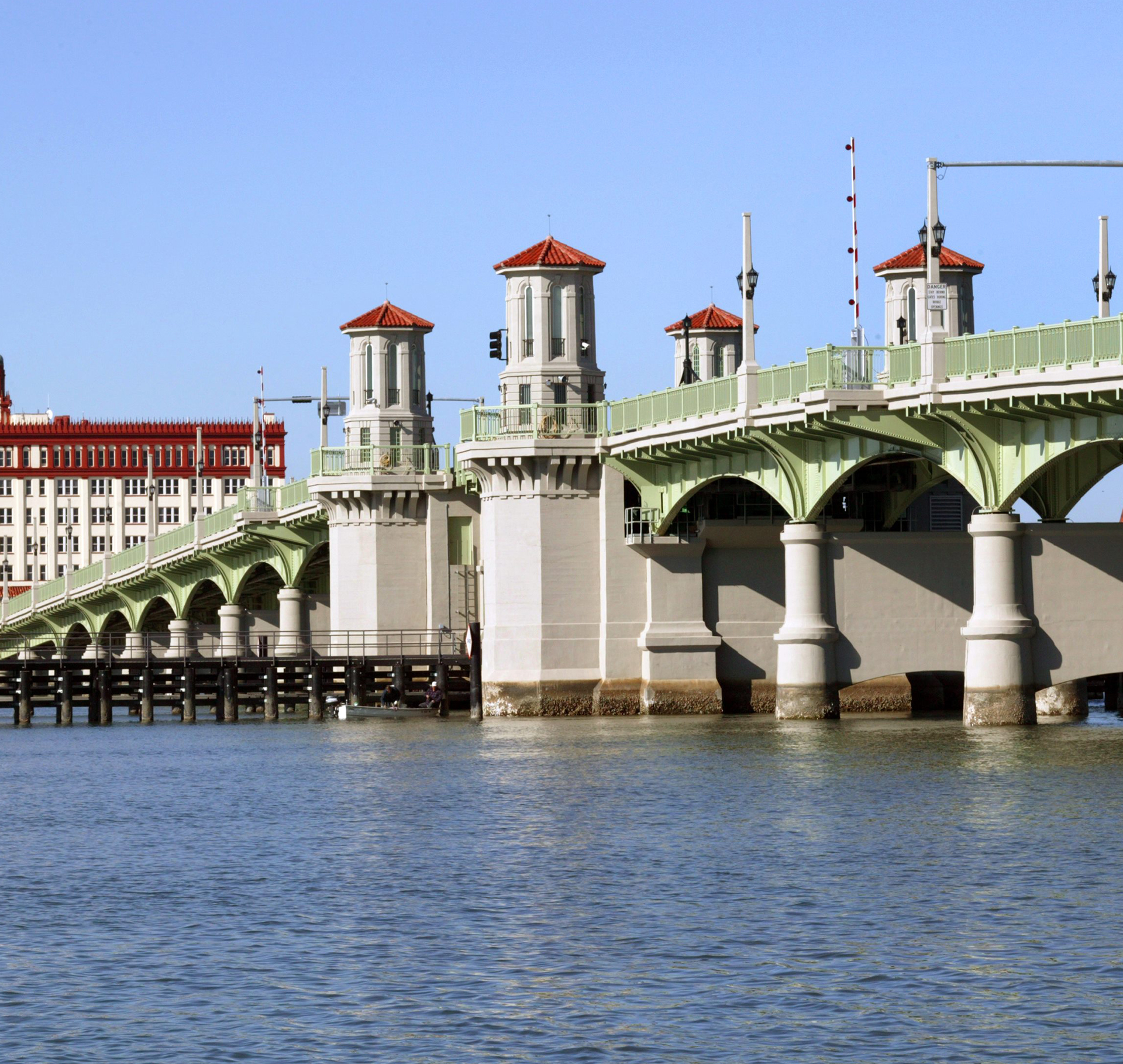 Bridge of Lions Rehabilitation | Skanska in the US